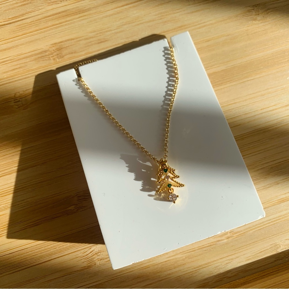Handmade brand new Christmas tree necklace